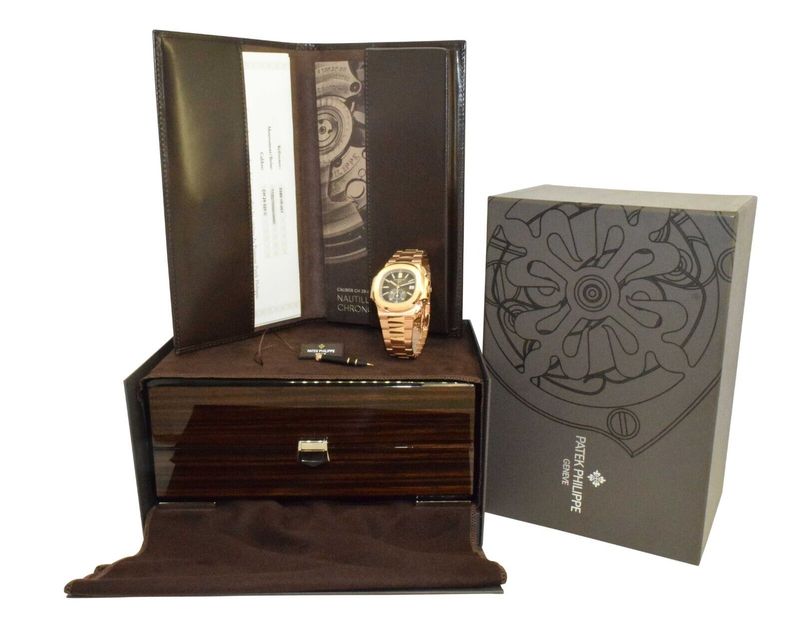 Patek Philippe Nautilus 5980/1R-001 Image 7